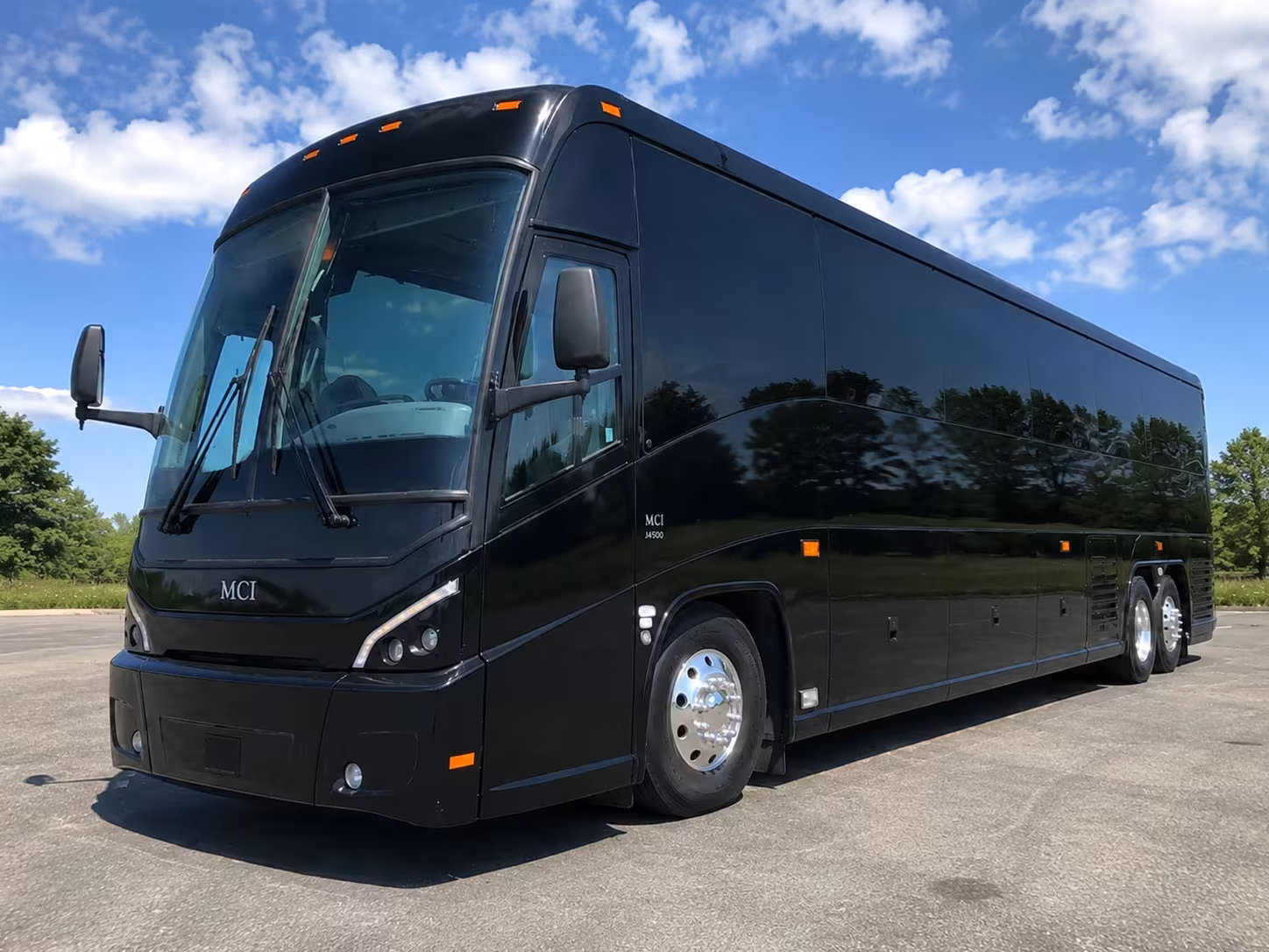 edmond charter buses for uco concerts and campus events