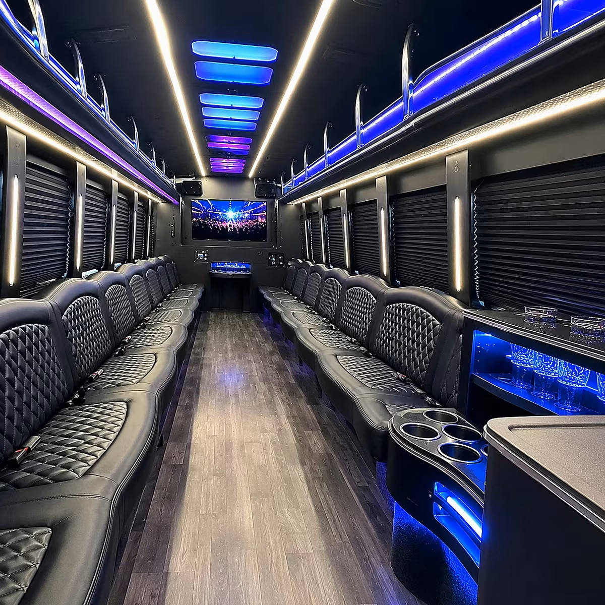 edmond prom party buses for photos and dinner