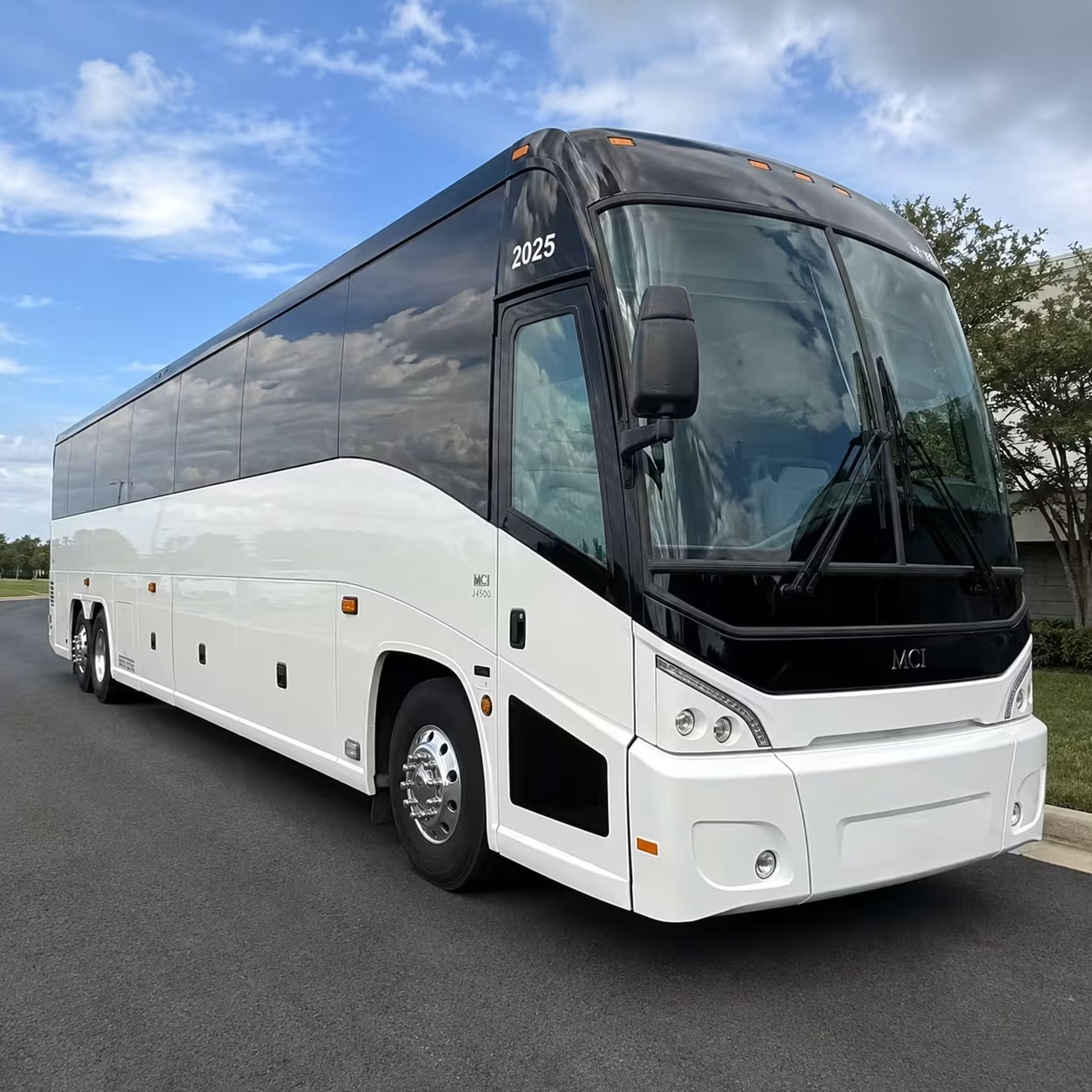 edmond wedding shuttle buses for hotels and venues