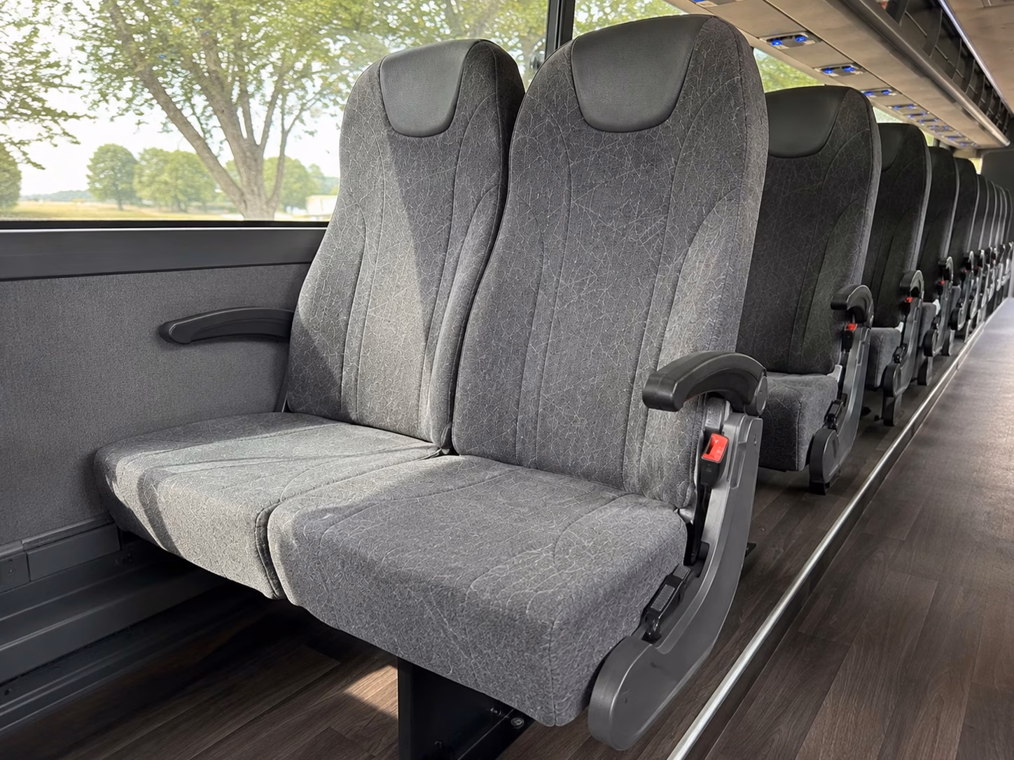 long distance church charter buses from edmond to branson
