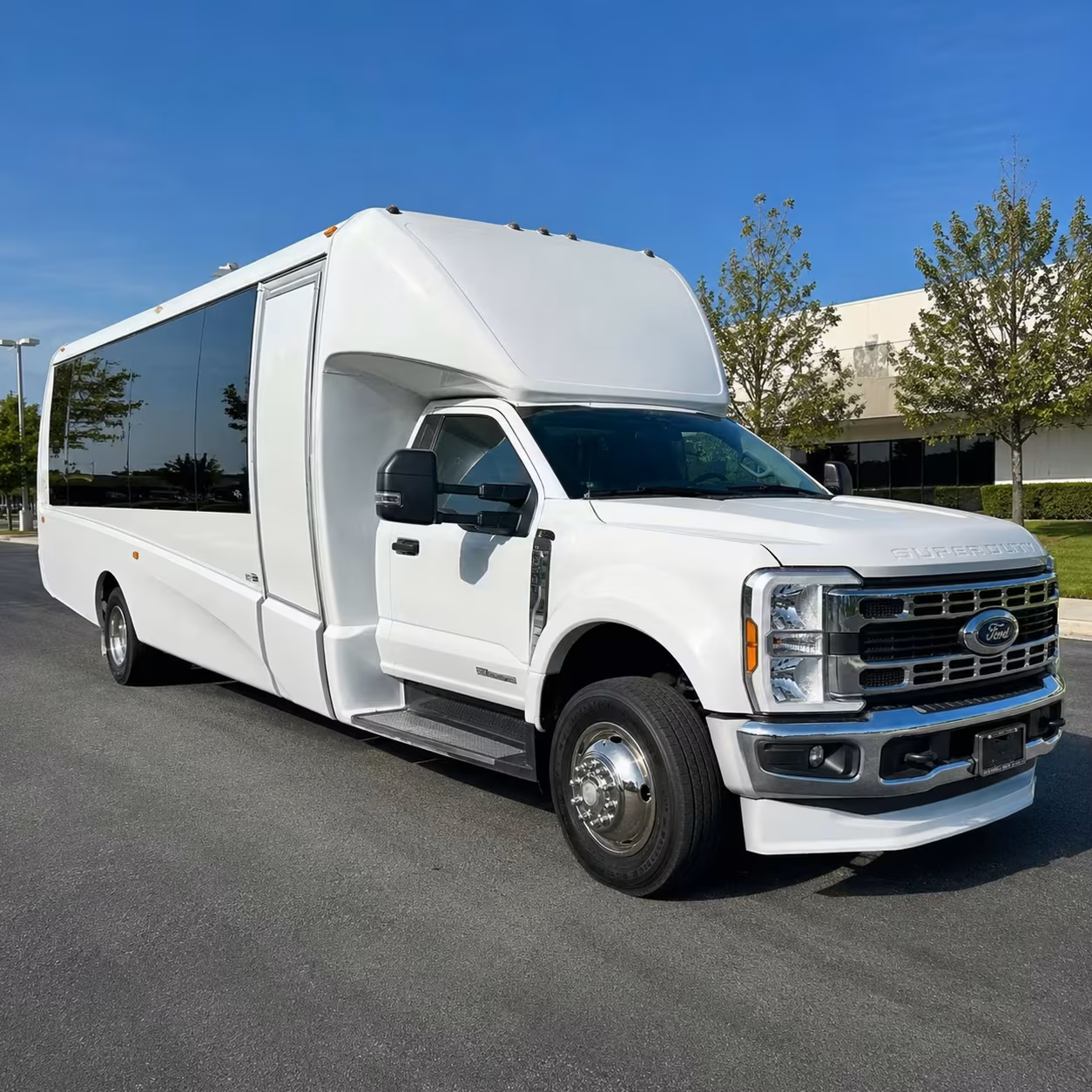 minibus rentals for edmond preschool field trips